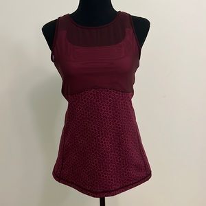 Lululemon Woman’s Maroon Sheer Layered Tank Size 10